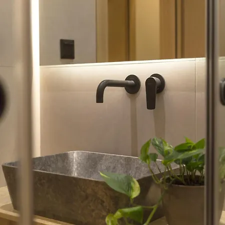 Living Stone Boutique Hotel de apartamente *