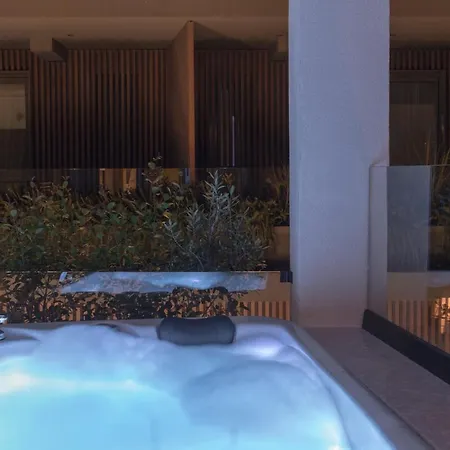 Living Stone Boutique Hotel