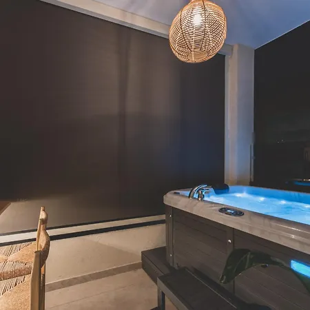 Living Stone Boutique Hotel